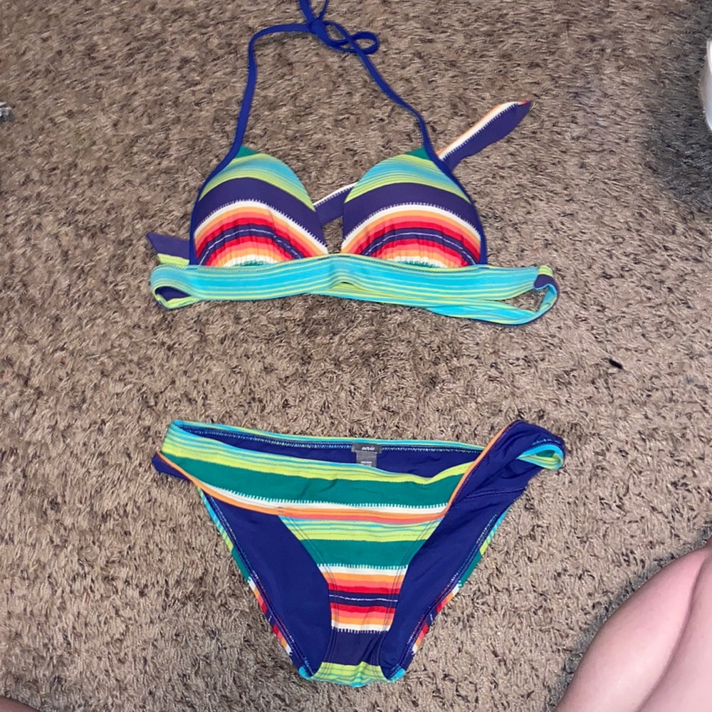 Colorful haltered two piece suit